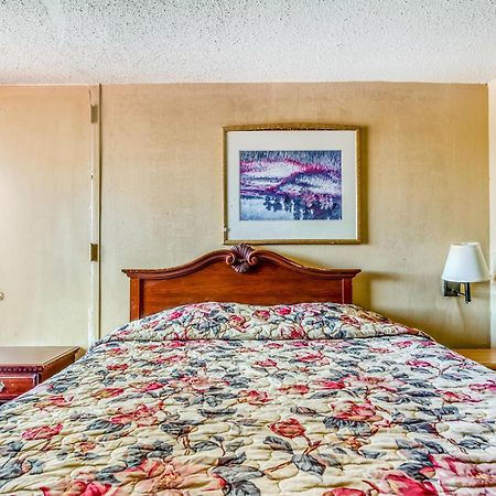 Oyo Hotel Jackson North I-55 Εξωτερικό φωτογραφία