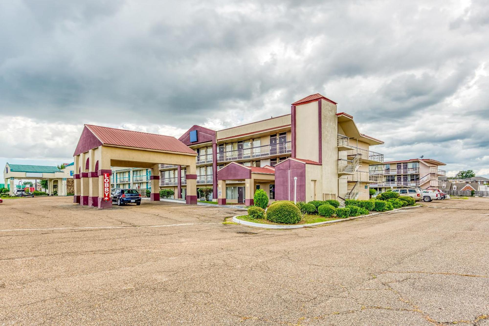 Oyo Hotel Jackson North I-55 Εξωτερικό φωτογραφία