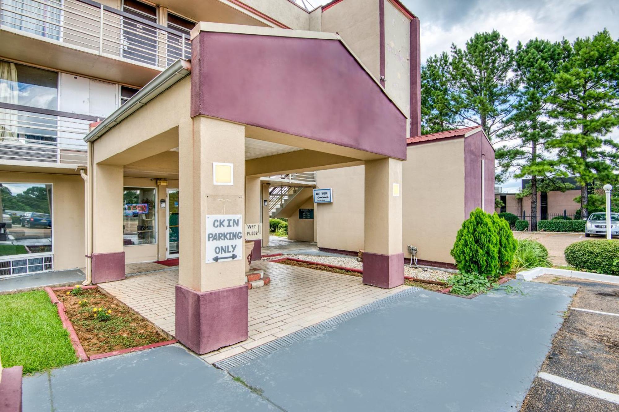 Oyo Hotel Jackson North I-55 Εξωτερικό φωτογραφία